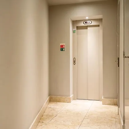Apartment Akicity Cais Sodre Hope Lissabon
