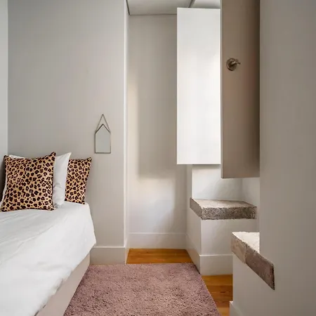 Apartment Akicity Cais Sodre Hope Lissabon